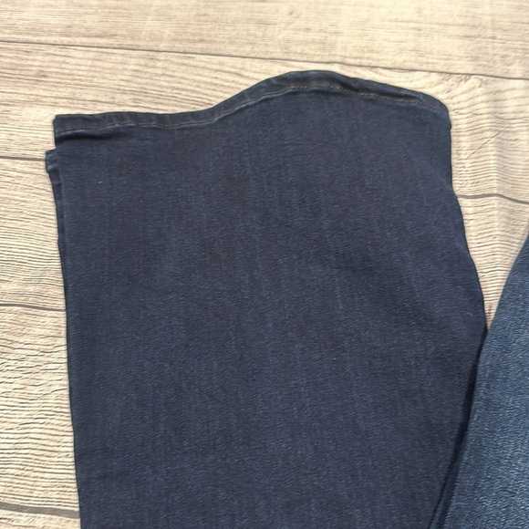 Women’s KanCan mid rise flare leg jeans size 9/28 - Picture 4 of 14